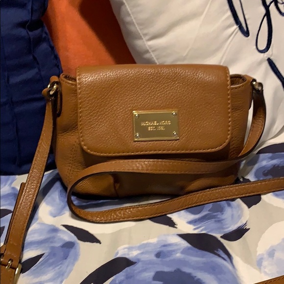 Authentic Small Michael Kors Crossbody Bag - Picture 2 of 5